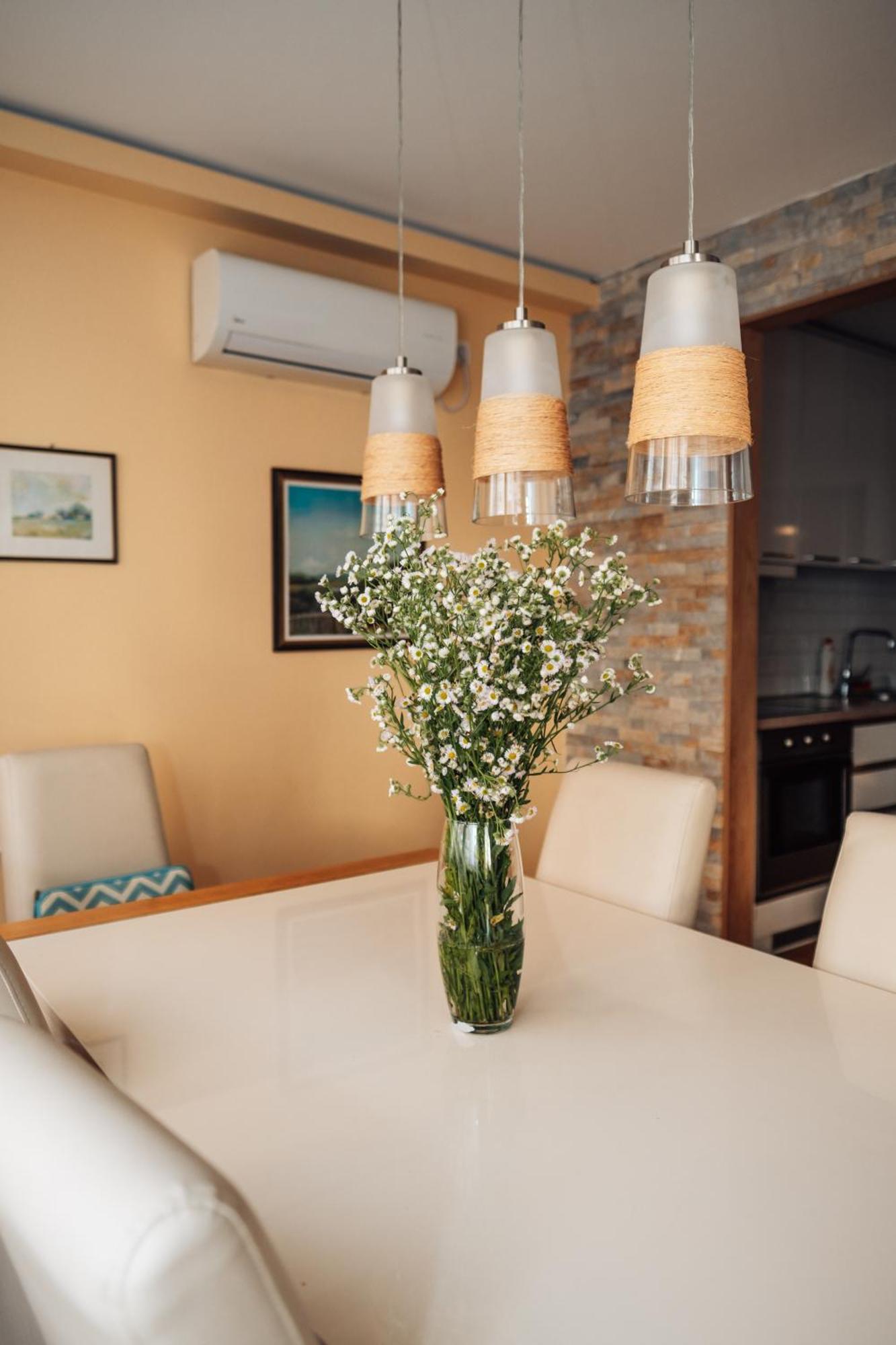 Crown Central Three Bedroom Apartment Belgrado Exterior foto