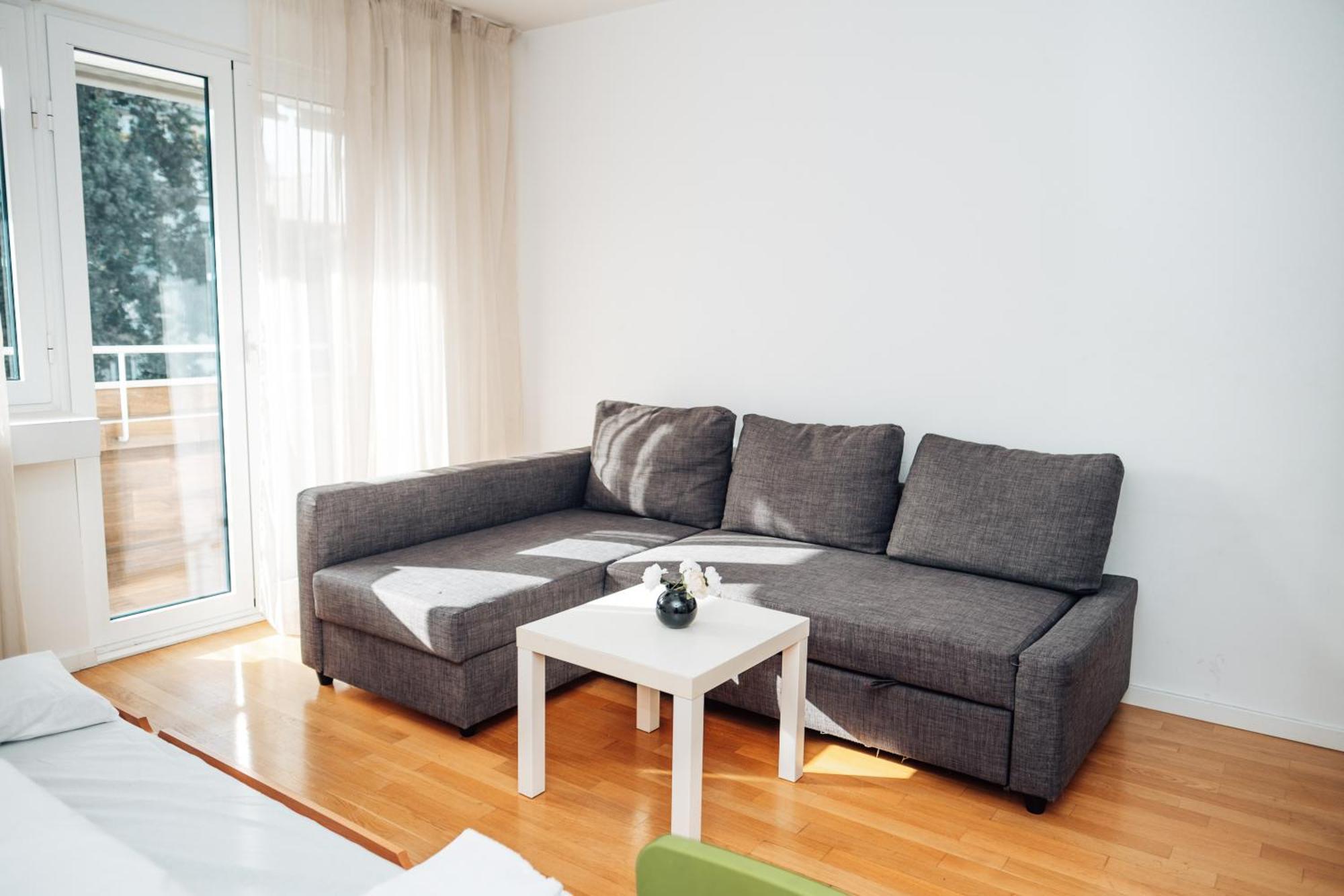 Crown Central Three Bedroom Apartment Belgrado Exterior foto
